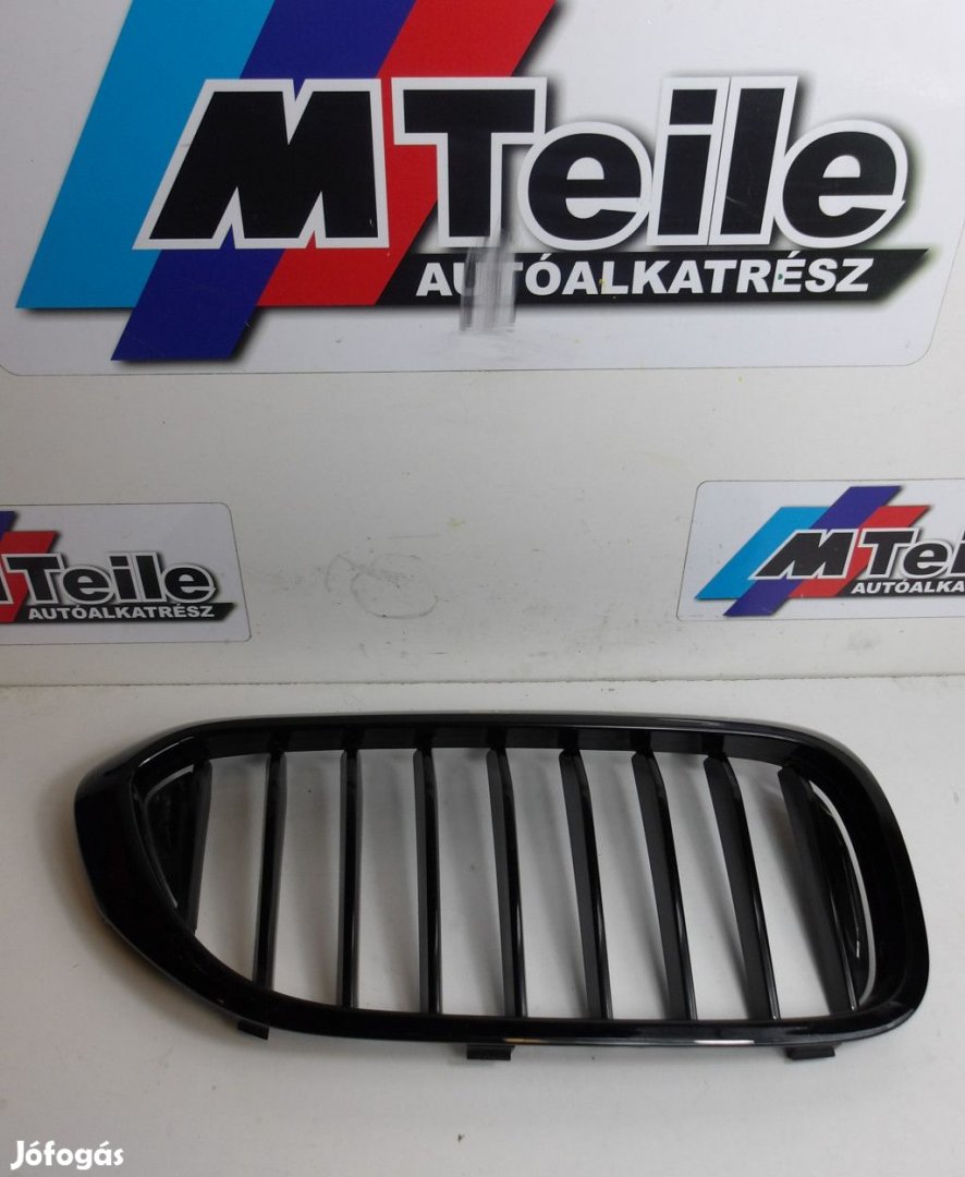 [ÚTÁNGYÁRTOTT BONTOTT] BMW BAL ELSŐ HŰTŐRÁCS | 5-ÖS G30 | FEKETE